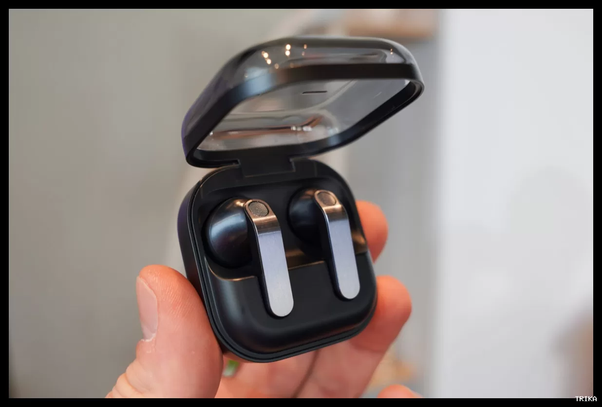 مقایسه گلکسی بادز ۴ و بادز ۳؛ تغییرات و بهبودها چیست؟